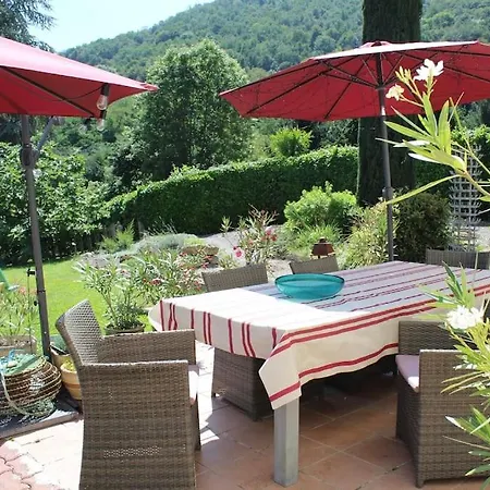 Grande Maison Familiale 4 *