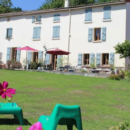 Grande Maison Familiale 4 * Ganac