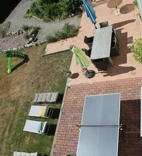 Grande Maison Familiale 4 *