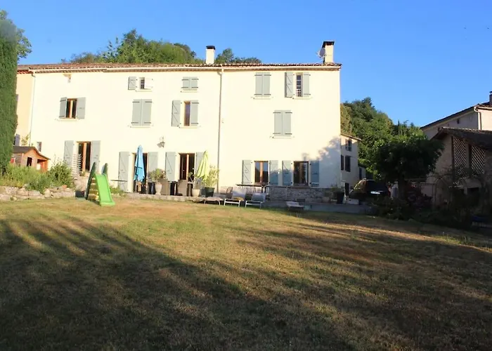Grande Maison Familiale 4 * Ganac