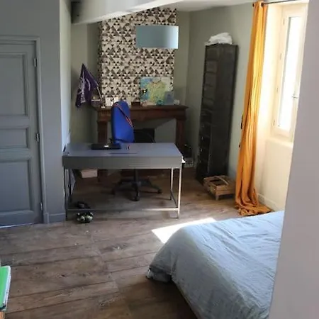 Dom wakacyjny Grande Maison Familiale 4 *