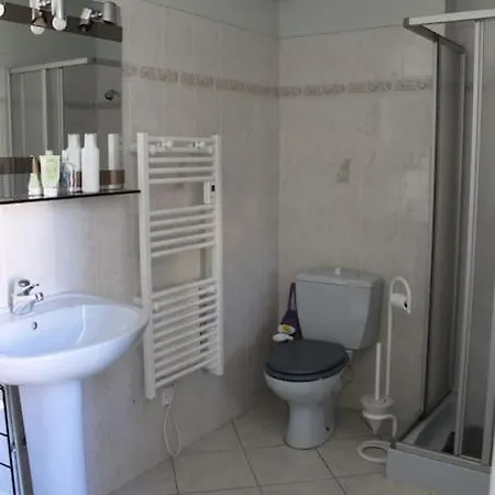 Dom wakacyjny Grande Maison Familiale 4 *