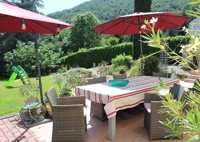 Grande Maison Familiale 4 *